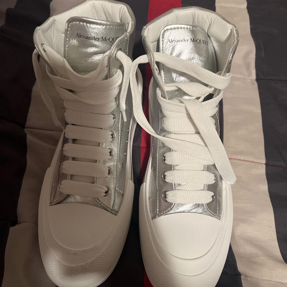 Alexander McQueen Sneaker Size 10